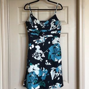 Ann Taylor Flower Dress Size 8